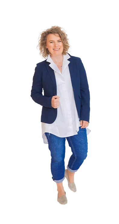 Mag. Heidi Thyri im Business Outfit