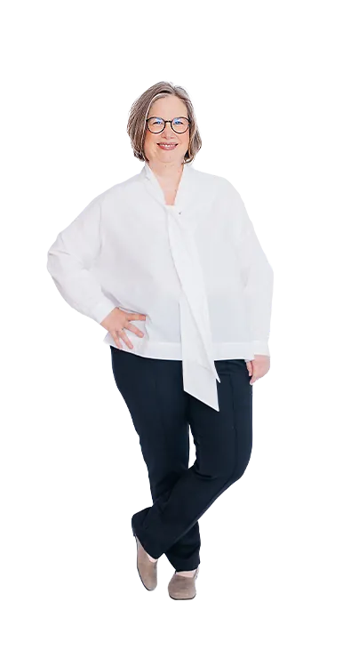 Mag. Irene Löffler im Business Outfit